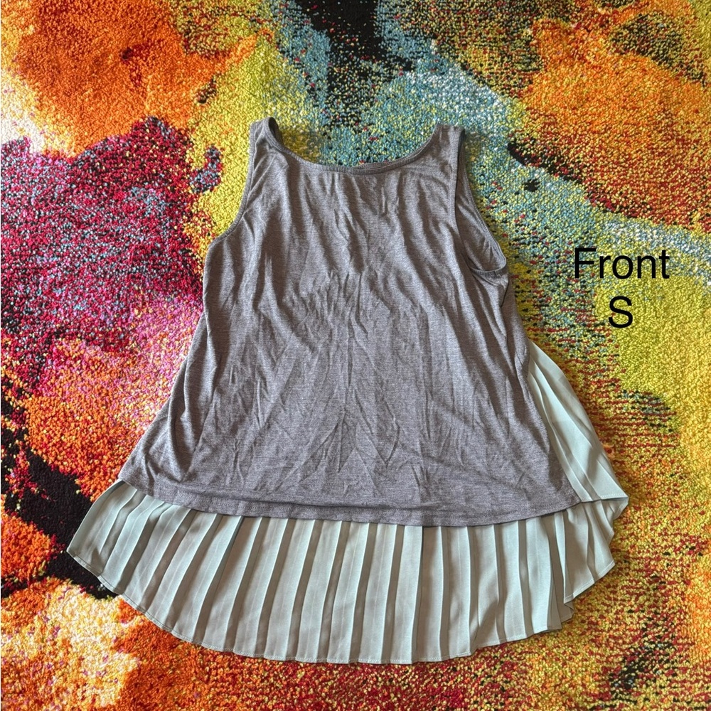 Sparkle & Fade Gray and Green Top